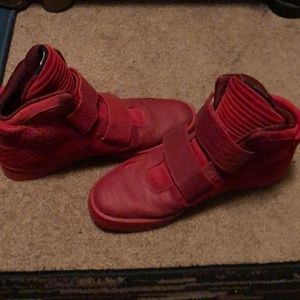 Nike size 12 Flystepper 2K3’s